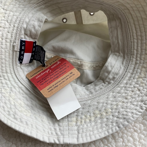 NWT Tommy Hilfiger bucket hats - Picture 9 of 10